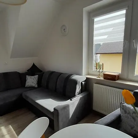 Pokoje Goscinne, Jas I Malgosia 3* Karwia