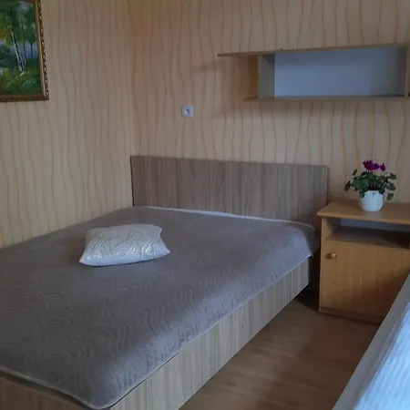 Pokoje Goscinne, Jas I Malgosia Karwia
