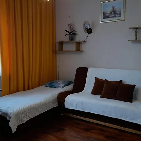 Pokoje Goscinne, Jas I Malgosia Karwia