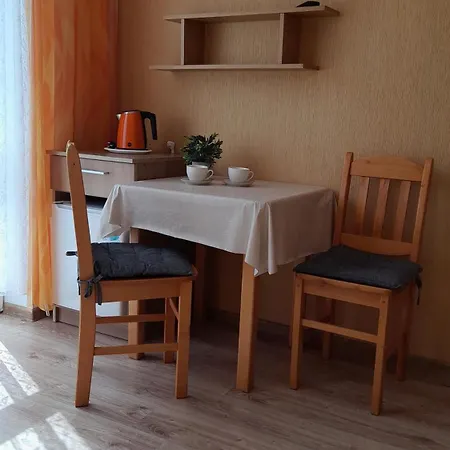 Pokoje Goscinne, Jas I Malgosia 3*