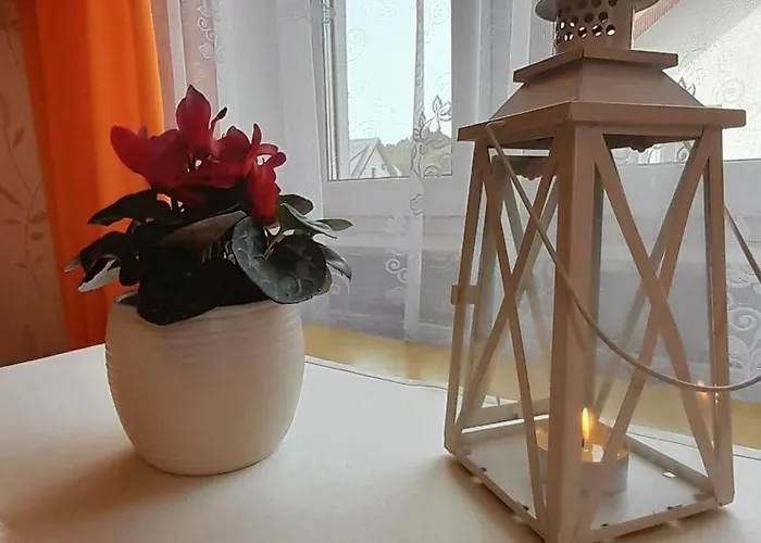 Pokoje Goscinne, Jas I Malgosia 3* Karwia